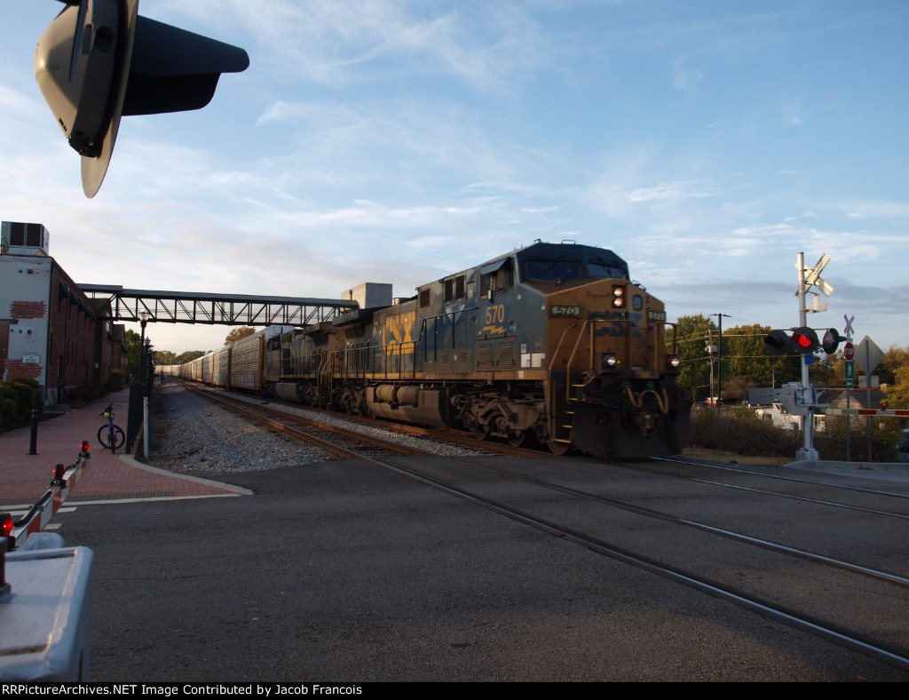 CSX 570